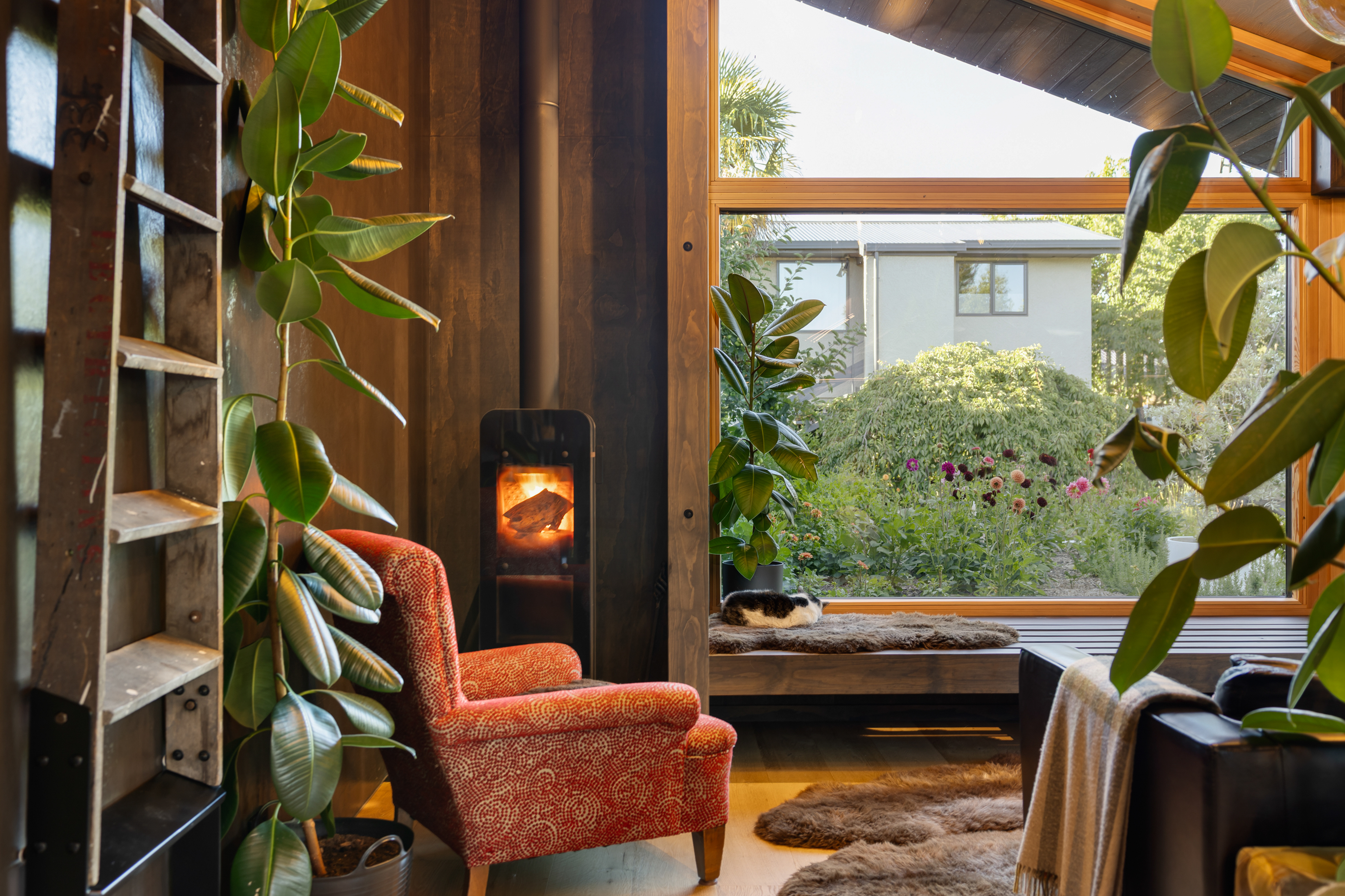 Garden House — living room