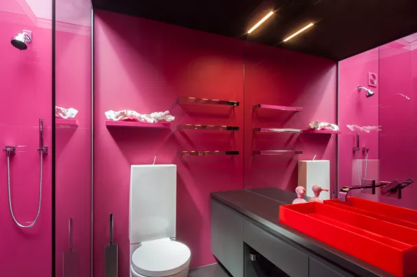 Warburton House — ensuite